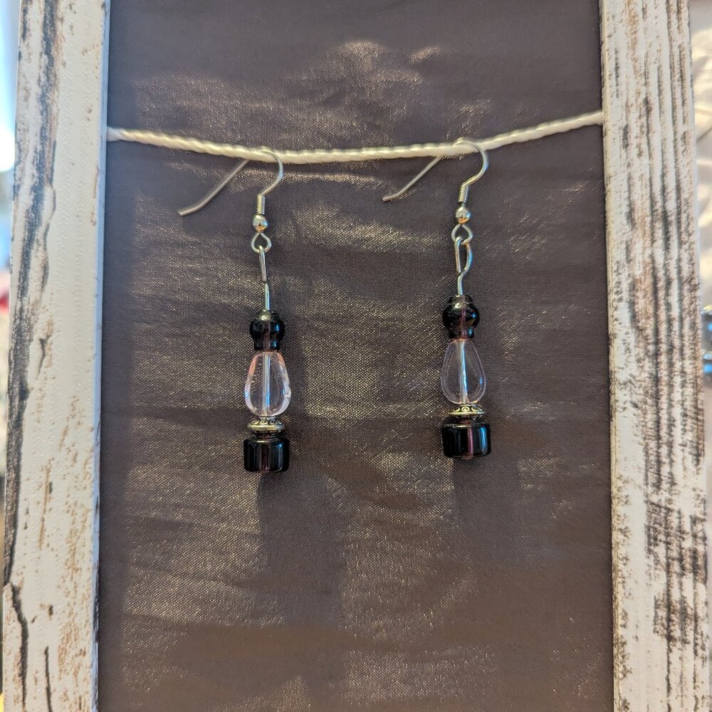 Pair of earrings